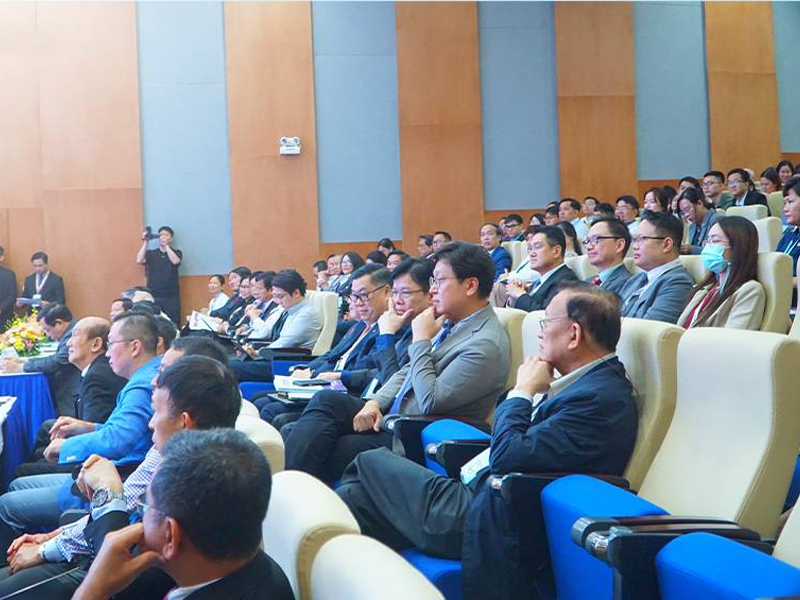 hon-30-chuyen-gia-thuoc-he-thong-bvdk-tam-anh-tham-gia-hoi-nghi-khoa-hoc-lan-thu-17-cua-hoi-tiet-nieu-than-hoc-viet-nam